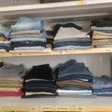 ...dalle scarpe alla biancheria intima, dai pigiami ai jeans...